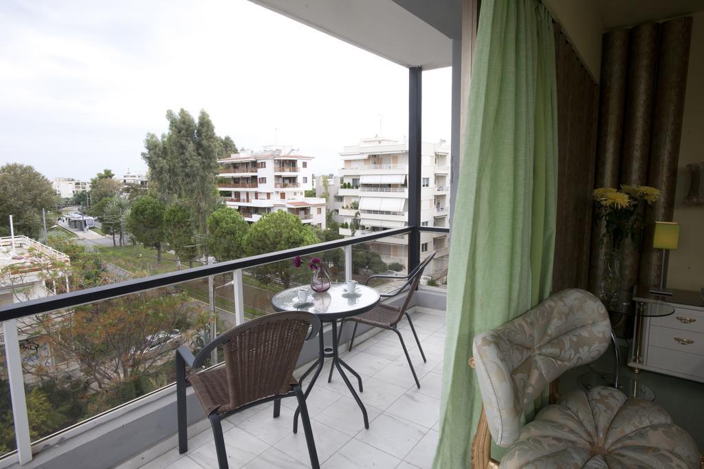 אתונה The Crystal Blue Hotel מראה חיצוני תמונה